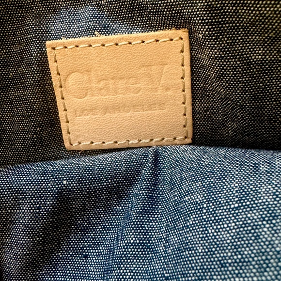 NWT CLARE V FLAT CLUTCH w/ TABS + BRASS CHAIN CROSSBODY STRAP - Picture 5 of 12